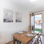 Bella Cora