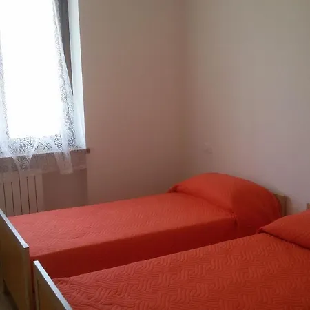 Bella Cora 拉齐塞